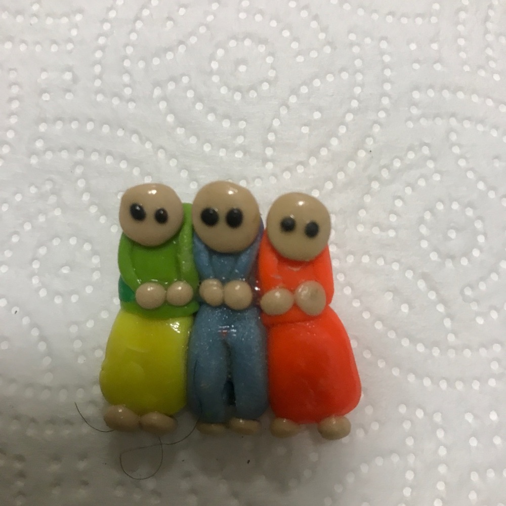 💛🧡Friendship Handmade Pin/Brooch🧡💛 - Picture 4 of 16